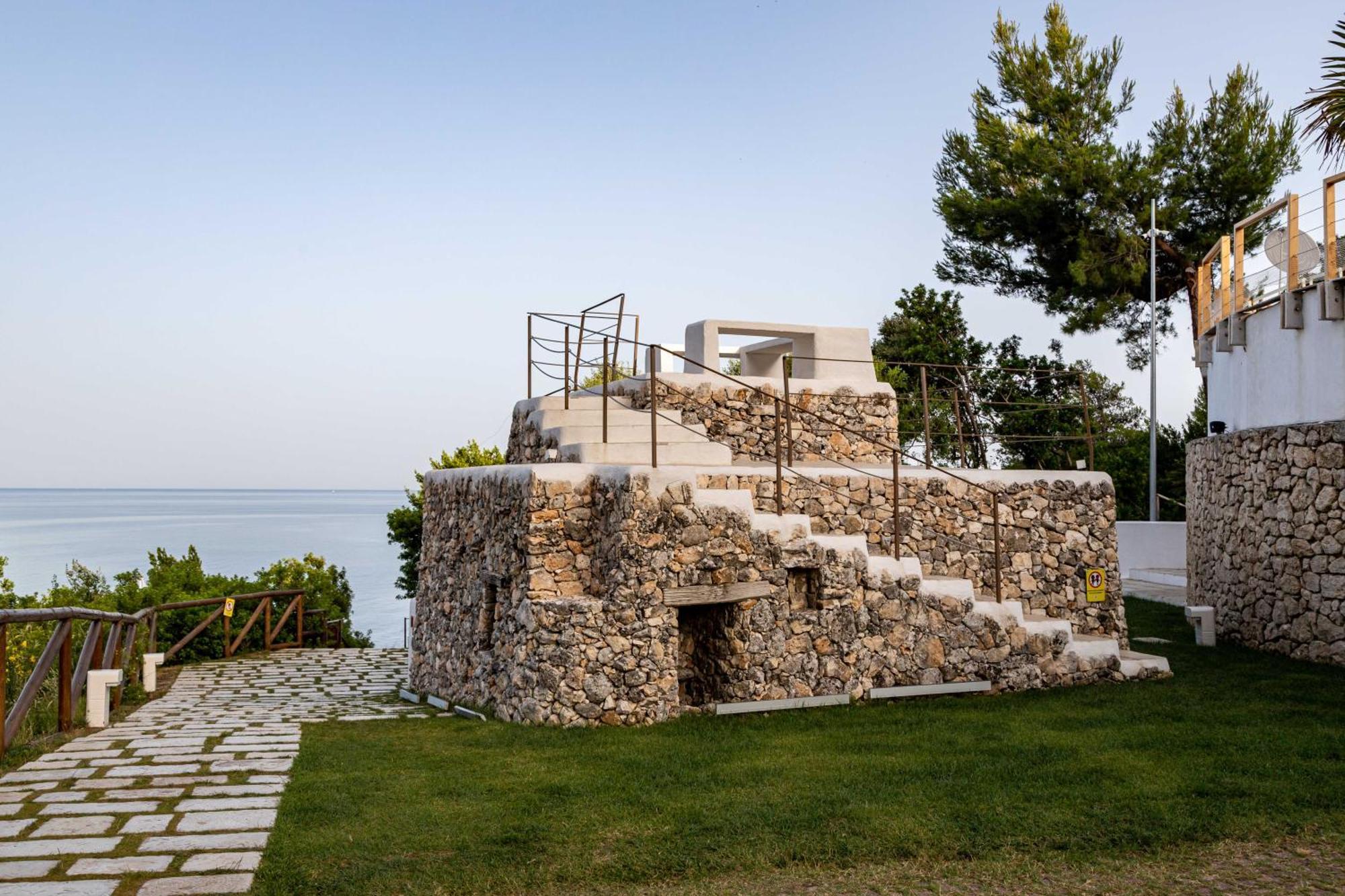 Hotel Ah Premium Baia Dei Faraglioni Mattinata Exterior foto
