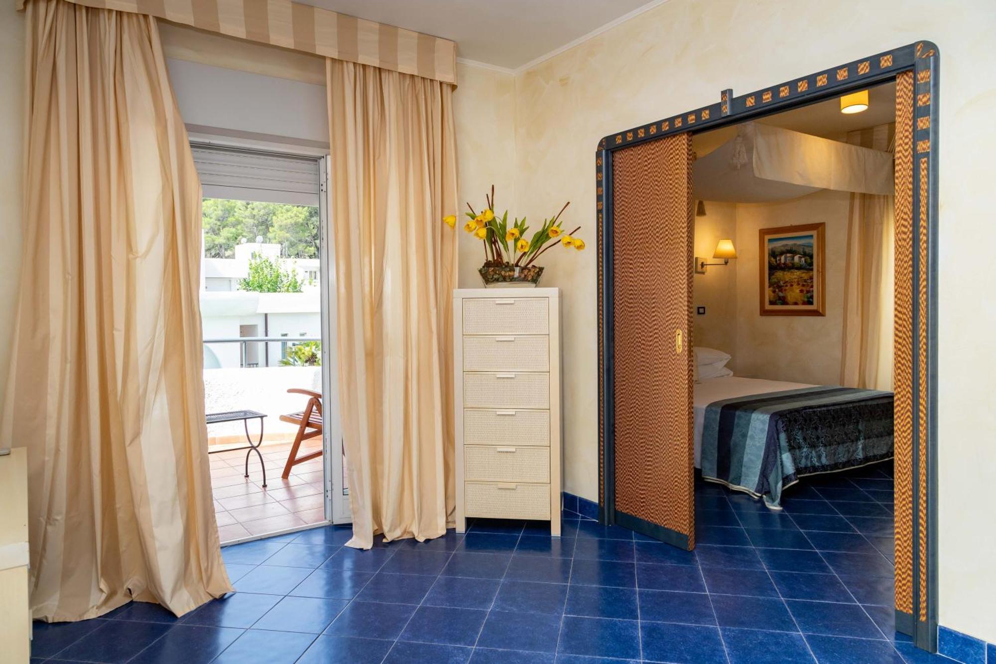 Hotel Ah Premium Baia Dei Faraglioni Mattinata Exterior foto